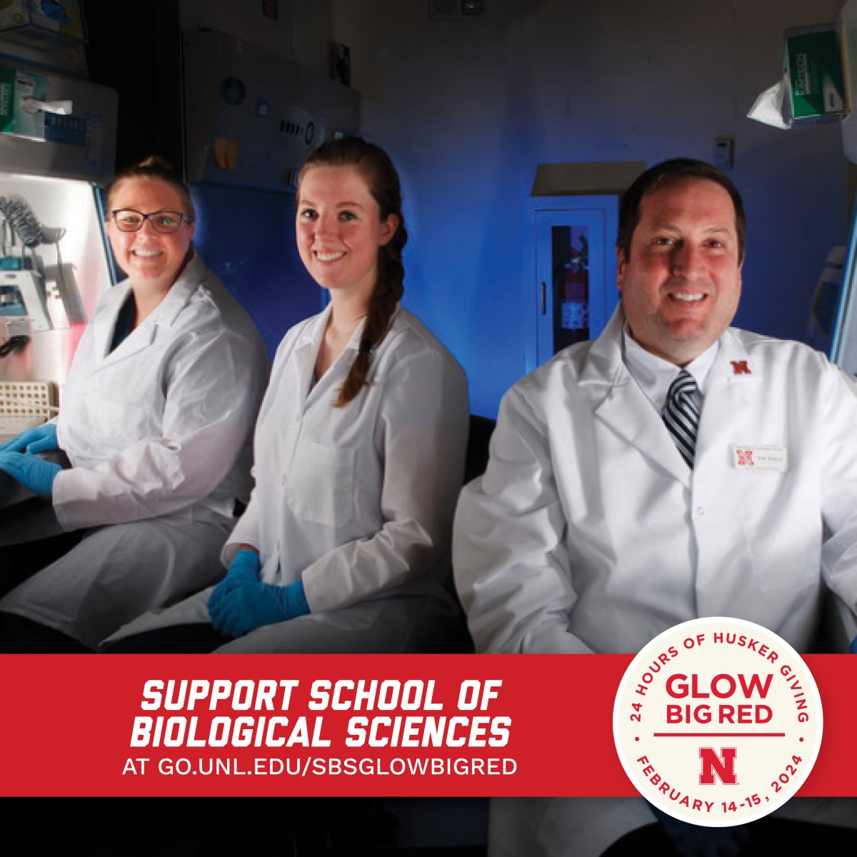 It's time for #GlowBigRed! Support our students by: ✅ giving ✅ sharing ✅ glowing go.unl.edu/sbsglowbigred @nebraskanfund @unlcas