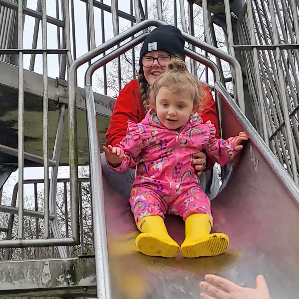 JJordan_xo's tweet photo. Back at @PEEK_project_ today at southdeen. The newest addition had an amazing time making friends with @AmiPEEK now shes up and about 🥰 https://t.co/Nqsu7DNUlb