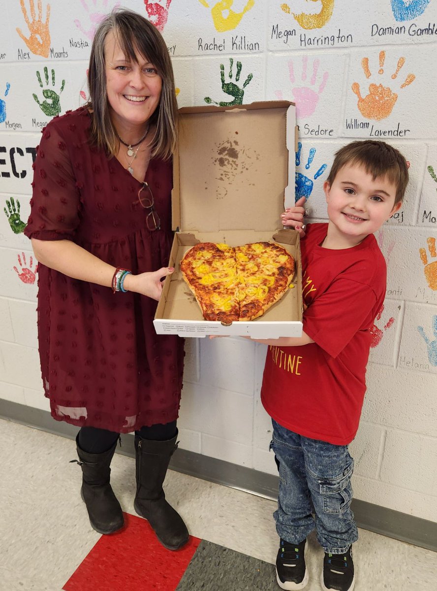 Mrs. Montague’s day was made after this special delivery! “Dustin Reisman brought this in from Dustin's Pizzeria in town. He is my pizza Valentine. ❤️🥰 Thanks so much!!” -Mrs. Montague <a href="/HolleyElem/">Holley Elementary</a>  <a href="/HolleyCSD/">Holley Schools</a>