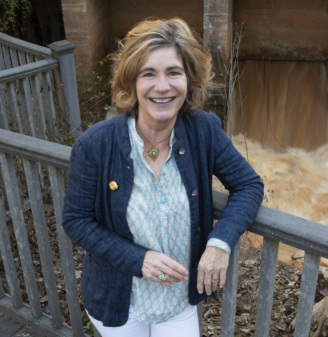 The building that the UGA School of Social Work resides in has a unique and storied history that few knew about. Until <a href="/janemcphers/">Dr. Jane McPherson</a> uncovered it, that is. Now that story and its ties to the profession are part of our MSW curriculum. #uga #socialwork #
ssw.uga.edu/news/article/m…