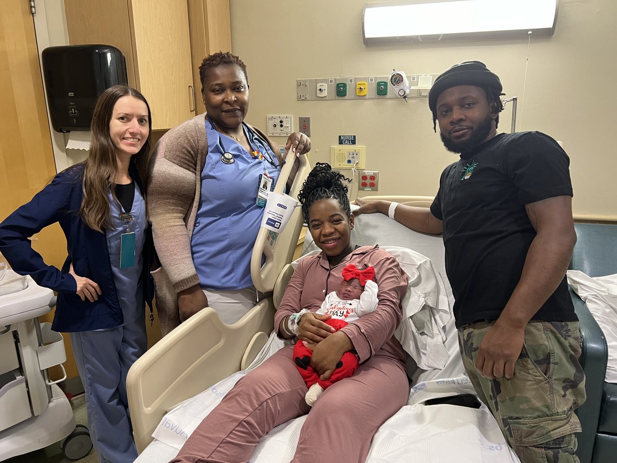 MontefioreNYC's tweet photo. Welcoming our first #ValentinesDay baby! π Serenity was born at Montefiore Weiler Campus at 1:19AM, weighing 7 lbs, 12.4 oz. Congratulations to the happy family! π#ValentinesBaby https://t.co/3uIdeEJHdq