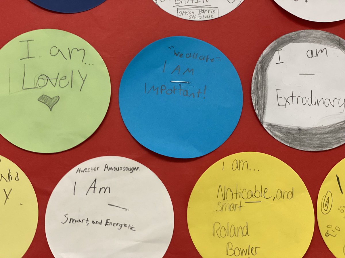 AADreamAcademy's tweet photo. Our I AM wall is filled with affirmations that are true reflections our amazing students! #AADAinAction #OneNNPS #Elevate⏫️ #IAM #YOUARE #WEARE @NNPSYouthDev https://t.co/u3YEUUVUMW