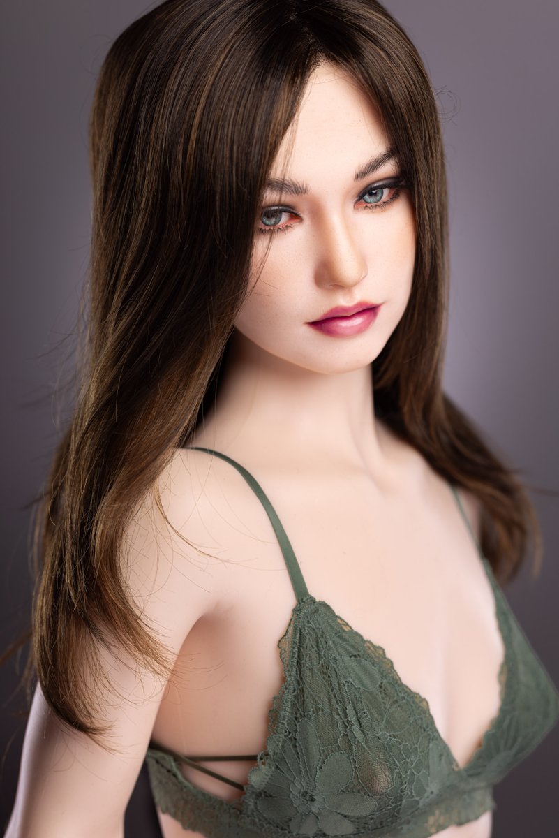 synthdreamers's tweet photo. [Sakira] Hey now, I remember that wig on the right. It was from when Taki did that sexy photoshoot in a fishnet bodysuit.
[Takiko] Oof, don't remind me. We burned that bodysuit, didn't we?
[Sakira] Maybe.... 🙃

#wigcollection https://t.co/rcdddqCpEC