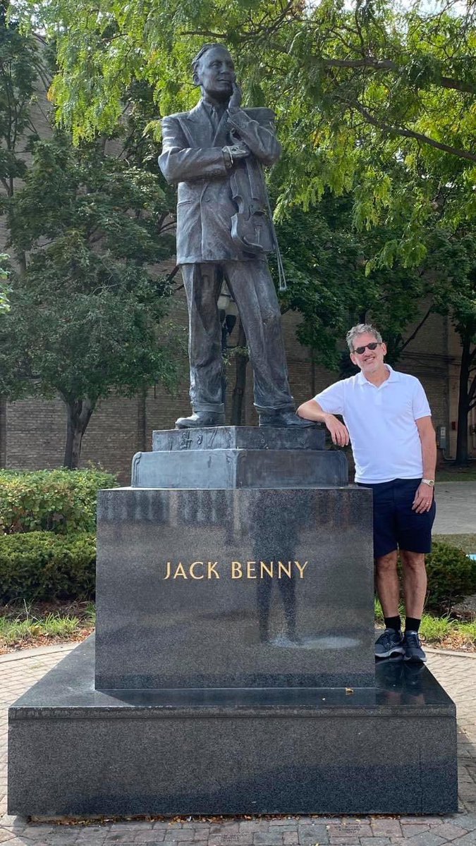 Born on this day in 1894, the pride of Waukegan IL, comic legend Jack Benny. @CityOfWaukegan @NtlComedyCenter #JackBenny