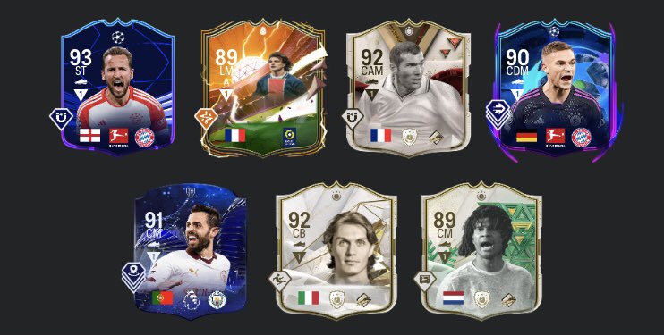 StaypuftGames's tweet photo. @Razzerstrading My starting line up, Subs, Reserves… also have some Evos and couple other cards I rotate in to change everything up https://t.co/UVSlyPeHNf