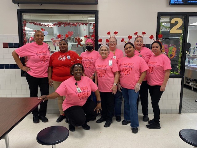 Our wonderful cafeteria staff is showing a little extra love today! @gisdnews @gisdnutrition #ValentinesDay