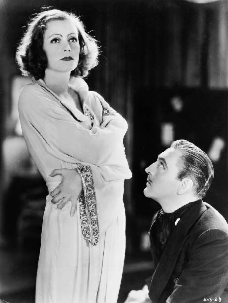 Greta Garbo & John Barrymore - 1932
#GrandHotel