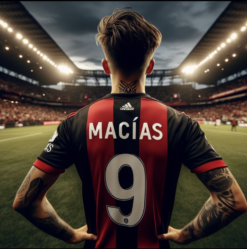#Fichaje 

🚨NUEVO JUGADOR🚨

Hacemos oficial el fichaje de <a href="/Adrian_Macias_9/">Adrián Macías</a> DC💣 jugador con mucha experiencia, viene con muchas ganas de sumar y aportar, muy competitivo.

Viene para esta y la siguiente temporada.

Bienvenido a tu nueva casa🏠🖤❤️