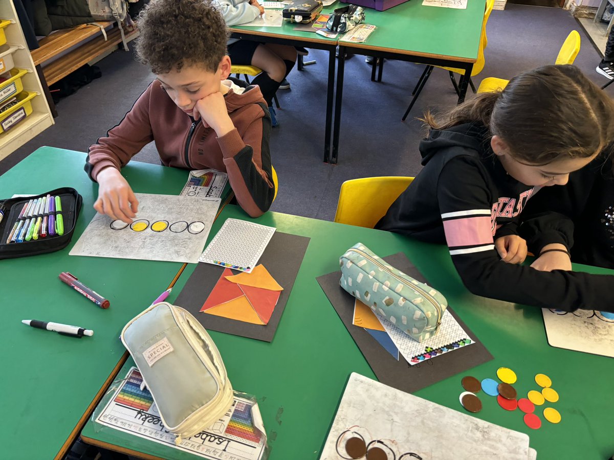 Mrs Froy tweet media