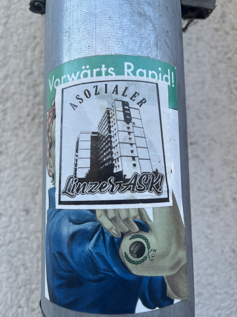 _sticker_club's tweet photo. Location: Vienna, Meidling / AT
#lask #linzerask #gemeinsamsindwirlask #meidling #stickerclub #asozialerlinzerask https://t.co/MSaYlsRIbG