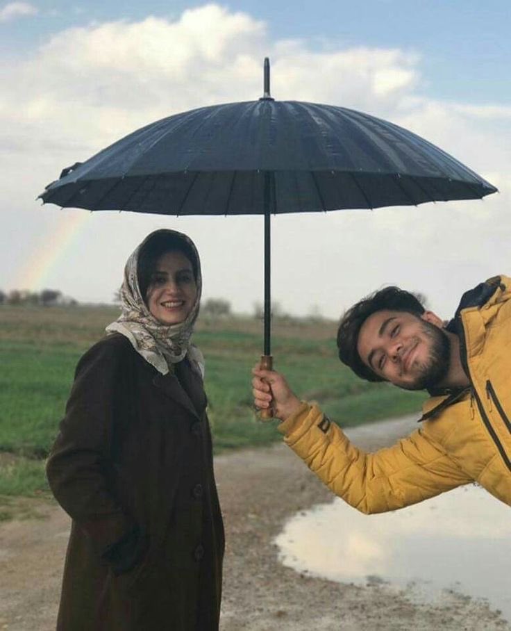 birsiirseli's tweet photo. “İnsan birini sevince, ona dair her şeyi sevmeye başlıyor; şehrini , adını, mesleğini.”

 #ValentinesDay https://t.co/mWTWsI1fIz