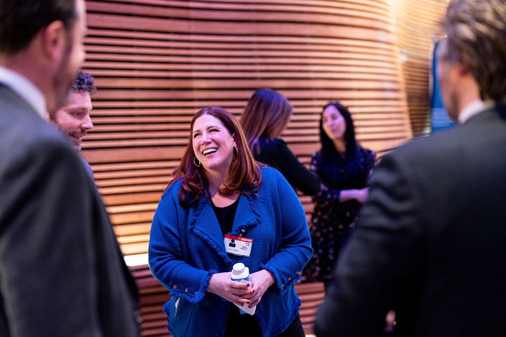 cabc_co's tweet photo. Following our Board meeting, we were delighted to host embassy and provincial representatives for a reception at @Amazon HQ2. Thank you to Amazon for being such welcoming hosts!
📸: @al_drago https://t.co/bCku1hdomh