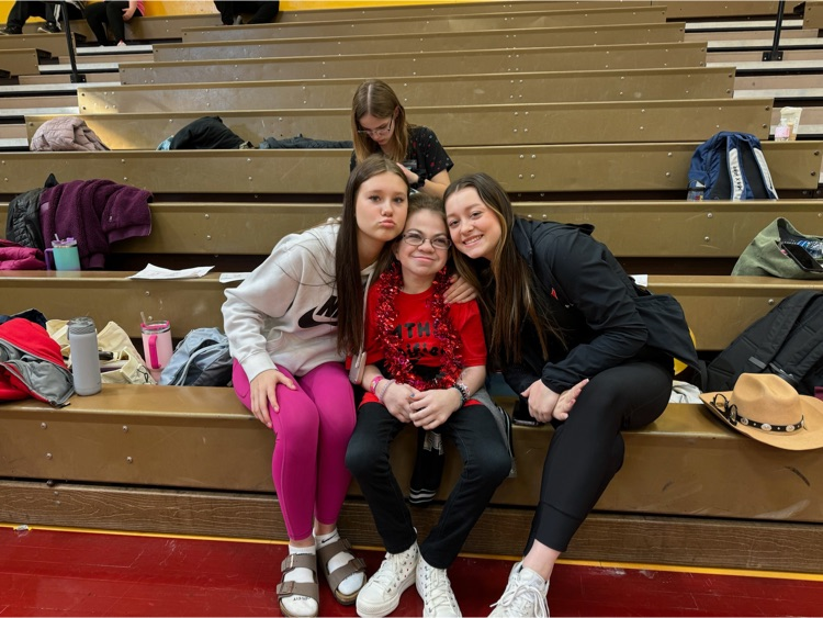MrZimmermanMTHS's tweet image. Metamora&apos;s Unified group had a great time at East Peoria Community High School&apos;s Love Bug event today! Fun, friends, music, and treats were had by all! #weareunified #wechoosetoinclude