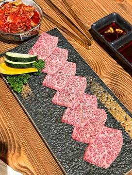 ryhoehoe's tweet image. ##Beef is an excellent source of protein and B vitamins. Provides 10 essential nutrients including zinc and iron. The nutrients in beef give our body strength to thrive and grow throughout life. I'm sharing what I've read in the posts