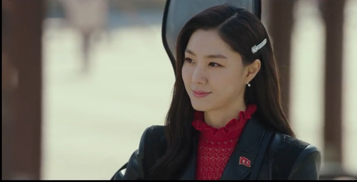 khwaiishh_77's tweet photo. She's so prreeettyyy my fav character in the show 🥰🥰🤩🤩♥️♥️💫💫
#Seojihye #CrashLandingOnYou #SeoDan https://t.co/pEvZtxMRn4