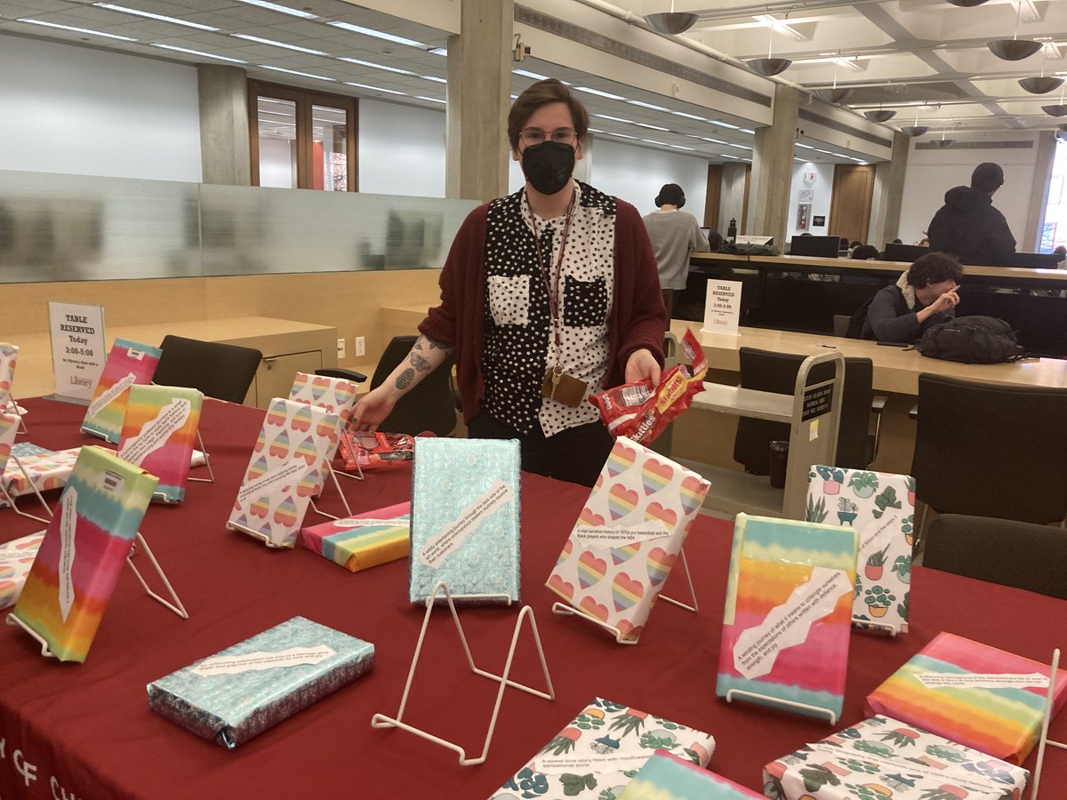 UChicago Library tweet media