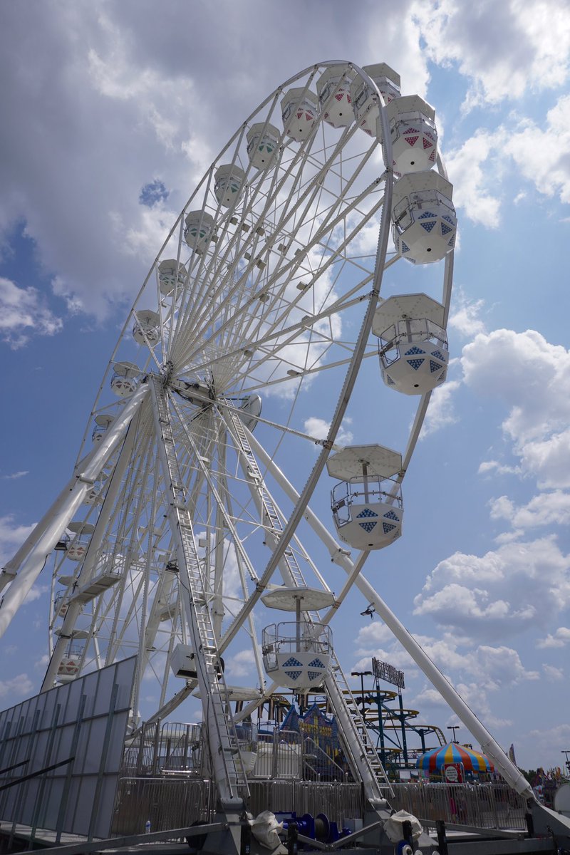 Happy National Ferris Wheel Day!! 🎡

#ferriswheel #ohiostatefair #aosfb