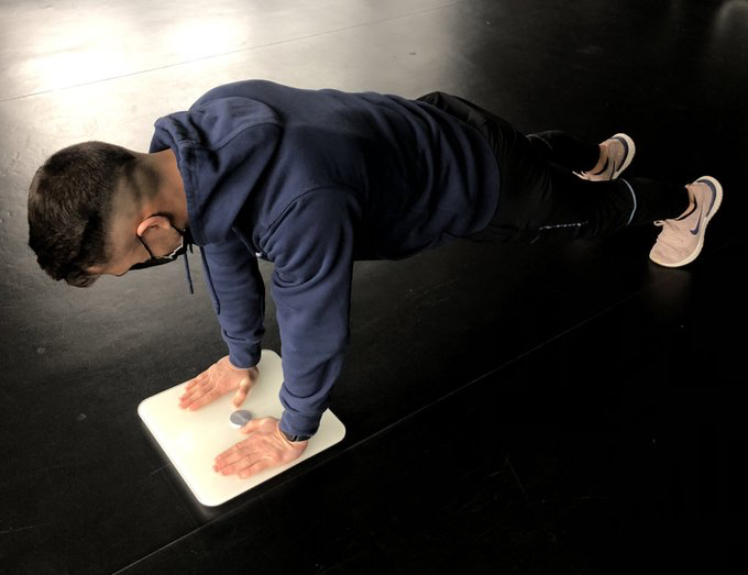 biblio_entrena's tweet photo. ¿Sabes cuanto peso les haces levantar a tus deportistas cuando les mandas hacer flexiones?

¿No?

Pues échale un ojo a estas pruebas que llevamos a cabo hace unos meses en uno de mis centros

👀 ⬇️ https://t.co/1noTztVAET