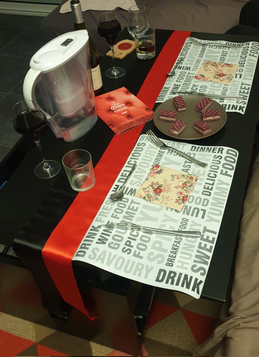 lydia_fol's tweet image. Joyeuse #SaintValentin ! Nous on a opté pour la "boîte à aimer" de chez #Thiriet pour la 3ème fois consécutive. Bon appétit!