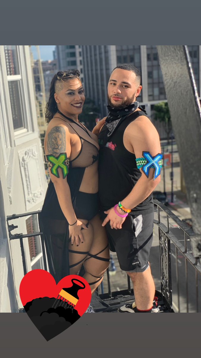 SVDDENGMA17's tweet photo. Itโs Vday so hereโs a picture of me and my favorite human. Canโt wait to come home and have that stare off with you. @cCarter8020 I just realized these were both taken X show weekends in sf. #pukeparty #ididntbuyyouanything #whatsfordinner https://t.co/D6pAK1GKOm