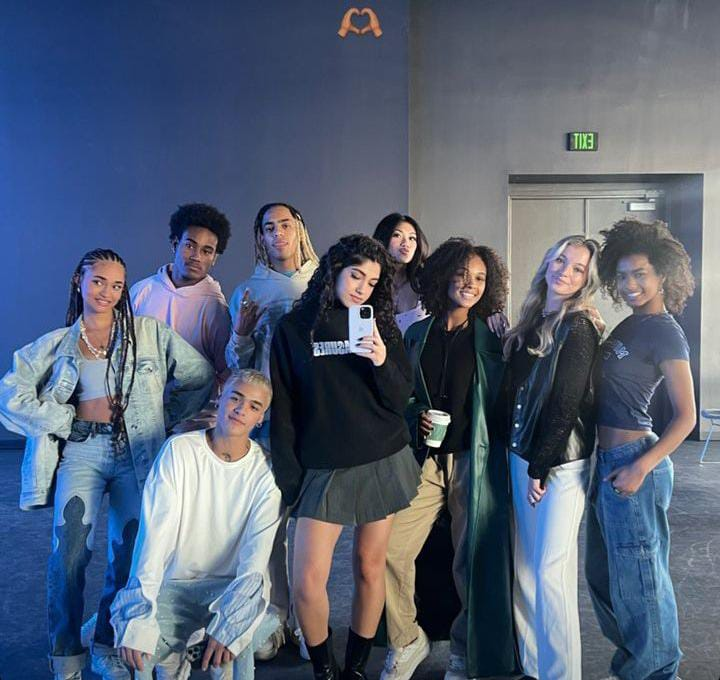leandrougomes's tweet photo. off: um feat do now united com o tfx seria um hit na nossa rodinha de fãs aqui né? https://t.co/ch4q9bkWJY