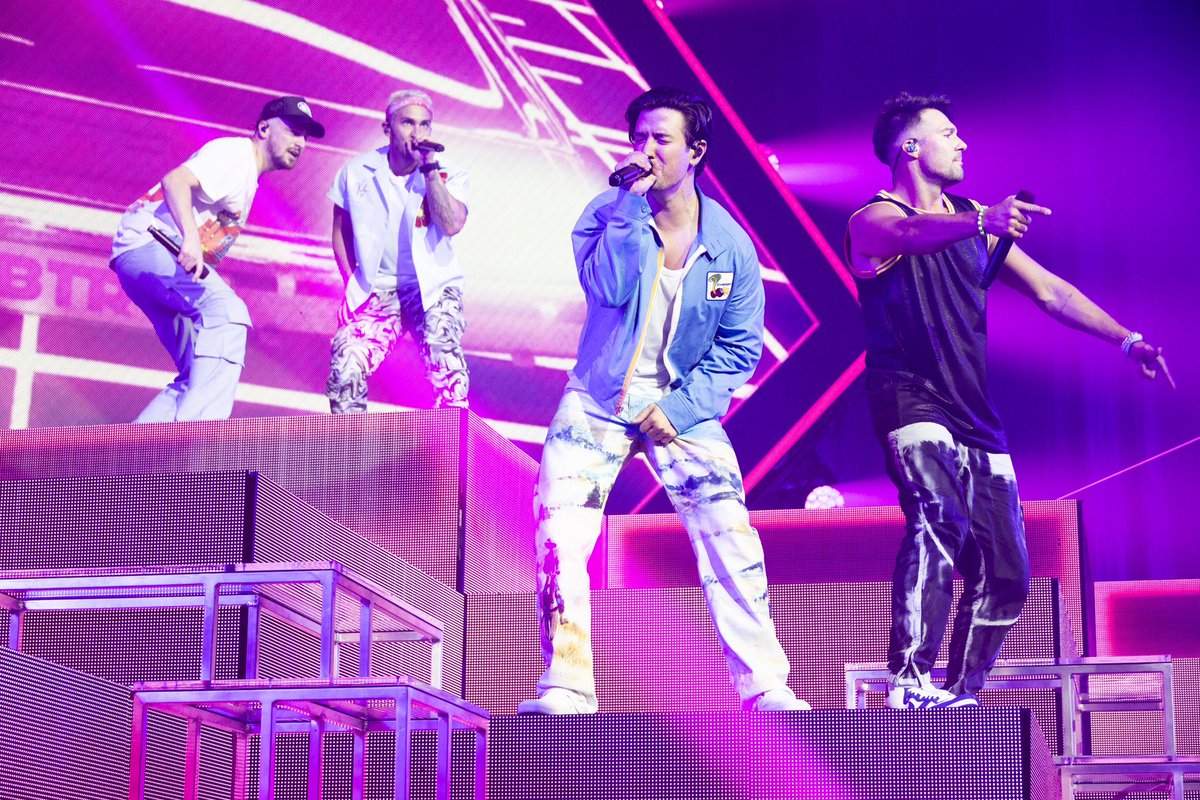 Big Time Rush tweet media