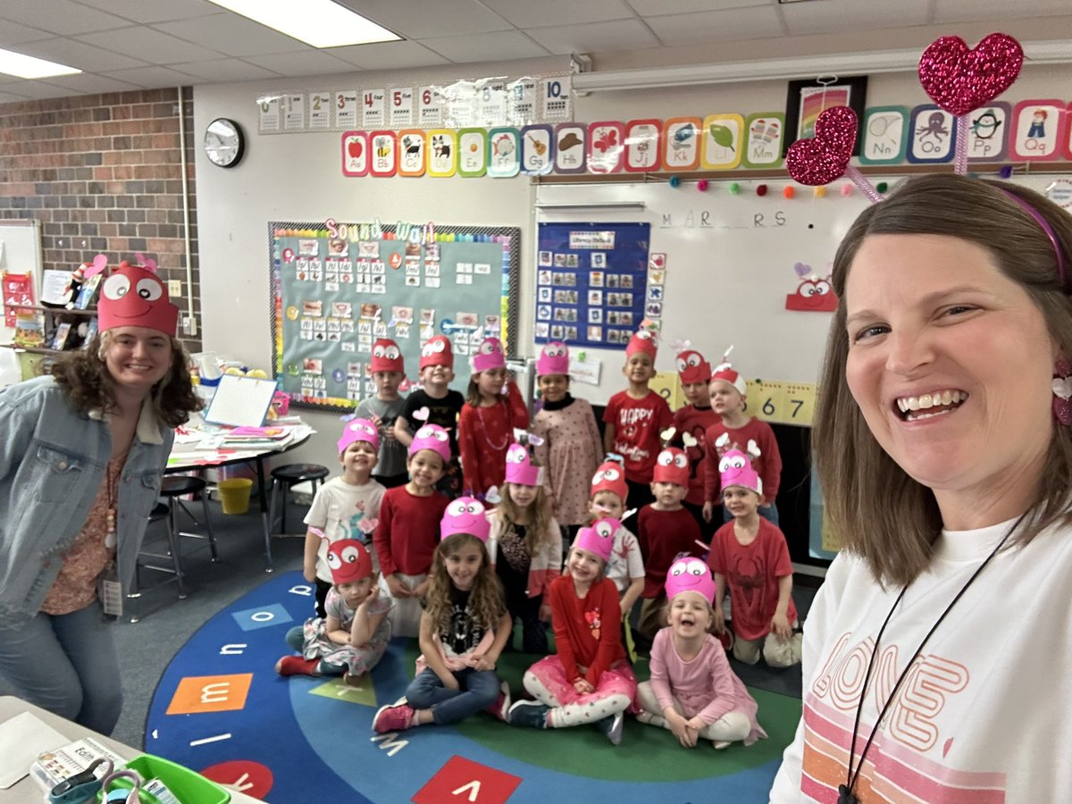 Happy Valentine’s Day from these little love bugs <a href="/MPS_Morton/">Morton Elementary</a>!  <a href="/MalonePrincipal/">Troy Malone</a>