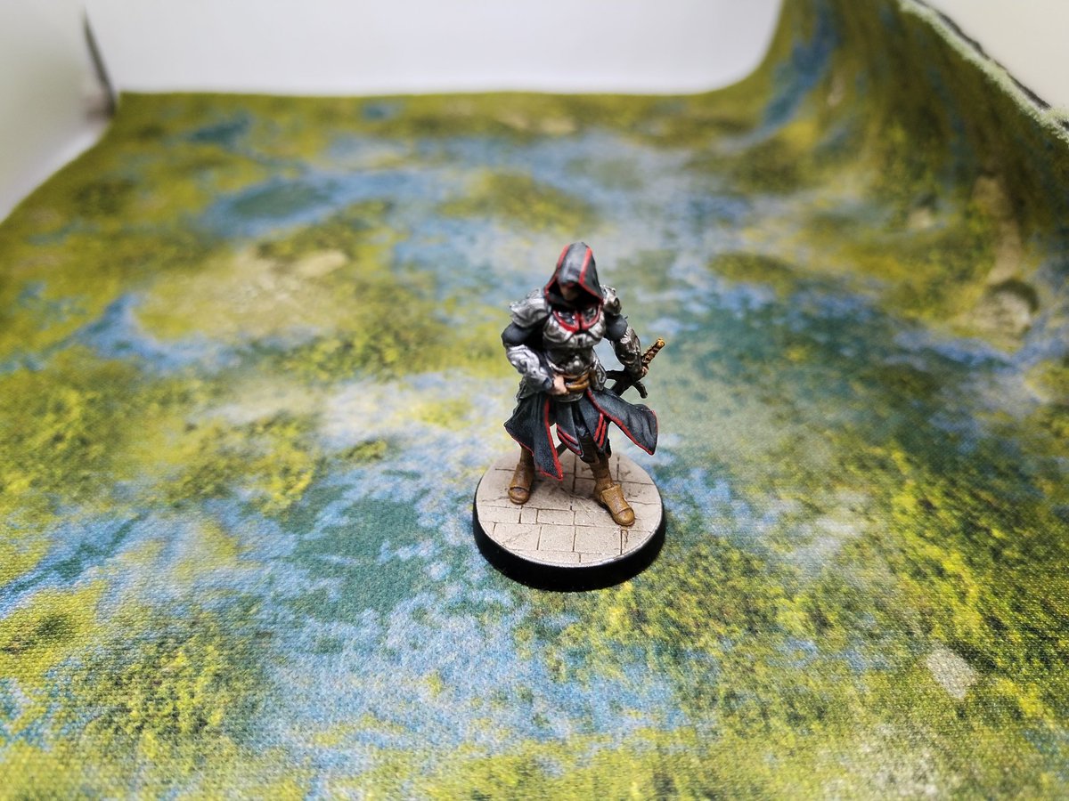 Alessandra, Master Assassin from #assassinscreed #brotherhoodofvenice boardgame from @triton_noir - #boardgamesofinstagram #boardgamegeek #kickstartergames #boardgame #deskovka #deskovky #deskovehry #potanswar #Ac #ezioauditore #postapowargaming