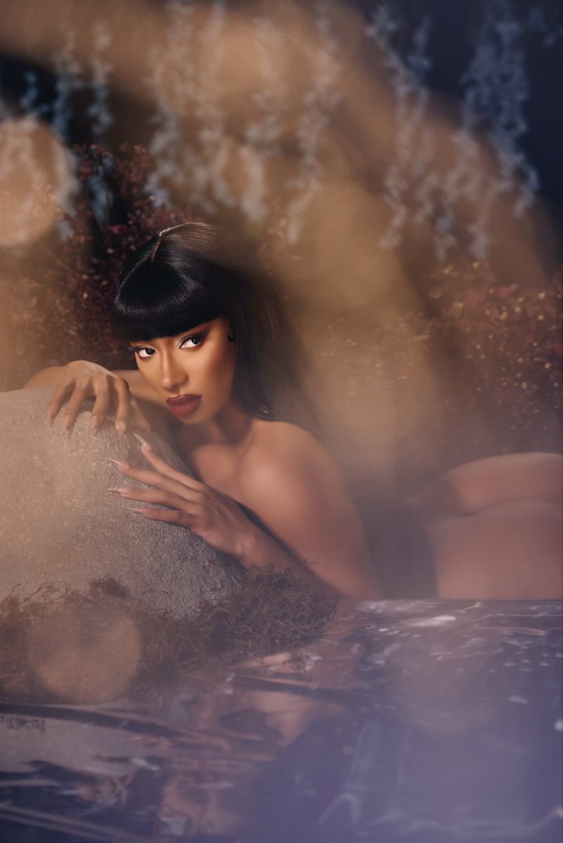 TINA SNOW tweet media