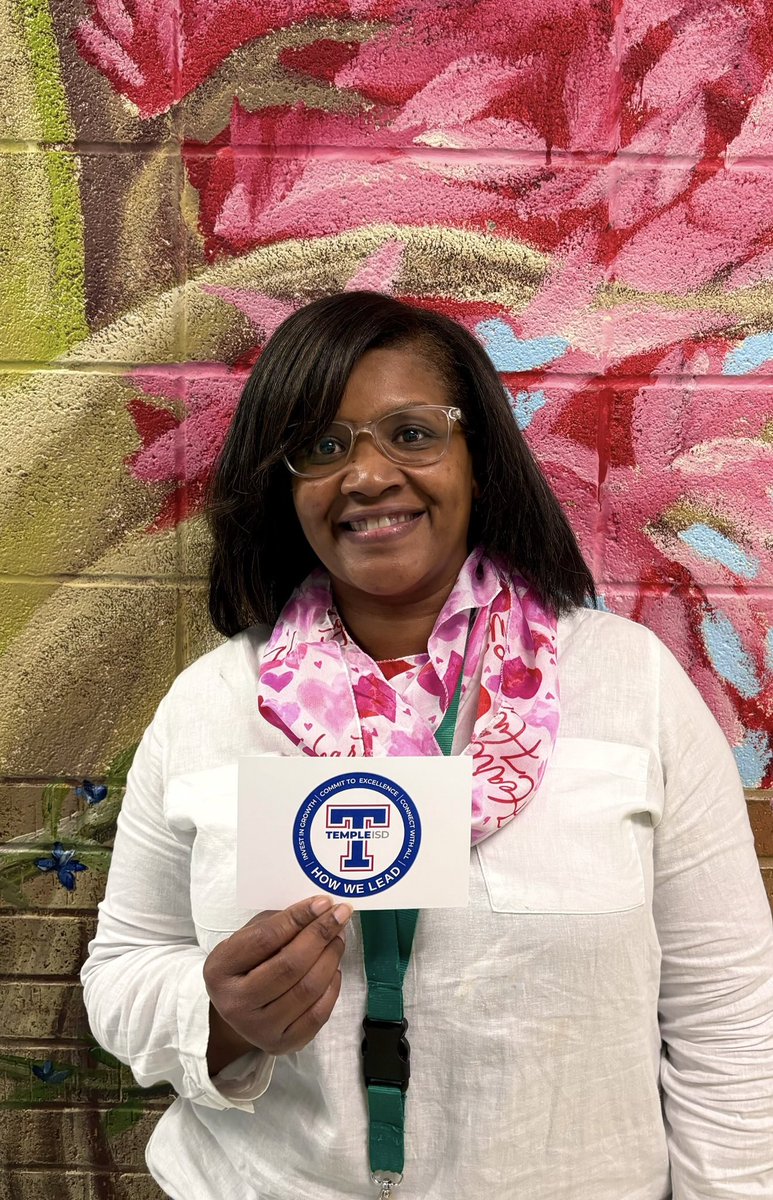 CaterTISD's tweet photo. Our team is truly blessed with a phenomenal instructional coach!
Today, Mrs. Latrice Roberts was awarded with the @TempleISD #HowWeLead recognition for her consistent reliability, encouragement, and ability to build and nurture trust on our team.
Thank you Mrs. Roberts! π https://t.co/72MnAbyDBD