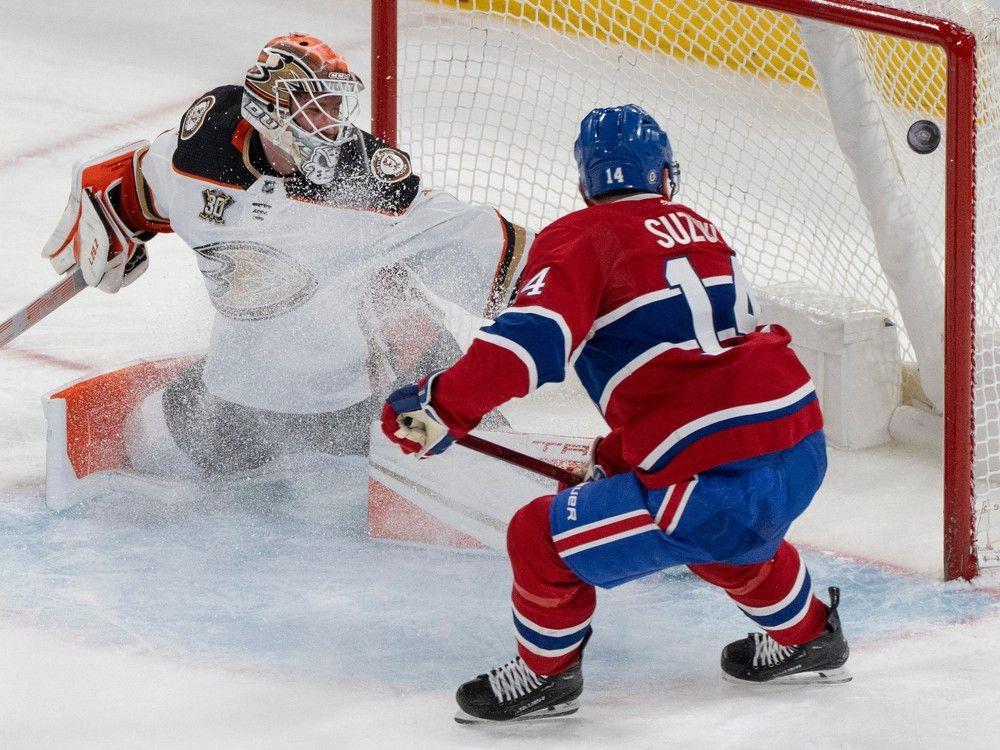 Stu Cowan: Nick Suzuki flourishing in his role as Canadiens' captain montrealgazette.com/sports/hockey/…