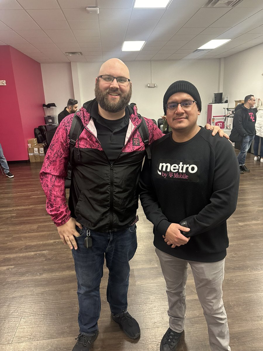 Dan Leach tweet media