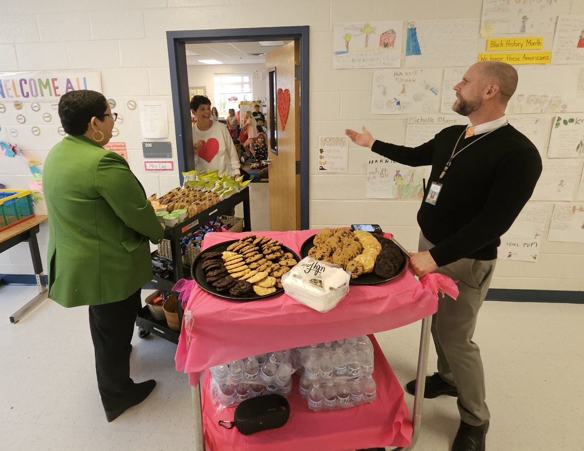 Greta Michaelsen she/her (@gmichaelfun) on Twitter photo Thanks to Tim & Mirna for serenading the teachers at <a href="/SHES_Dolphins/">SleepyHollow</a> with 80s ballads and bringing us goodies. Happy Valentines day 💓 💗!! Thanks to Tim & Mirna for serenading the teachers at <a href="/SHES_Dolphins/">SleepyHollow</a> with 80s ballads and bringing us goodies. Happy Valentines day 💓 💗!!
