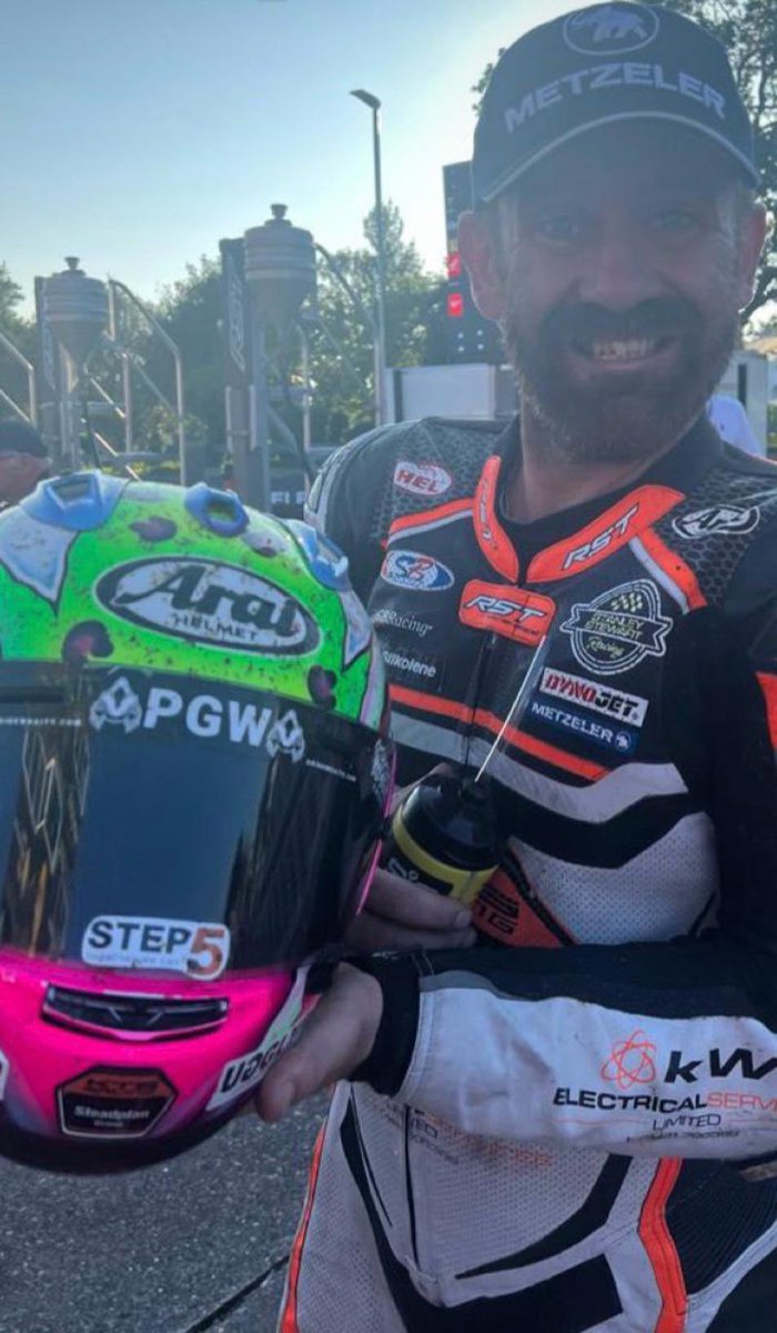 JCowardRacing's tweet image. Another personal sponsor 
Thank you to these guys for there continued support this coming year 👍🏼

#step5 #howardickel 
🏁🛵💨