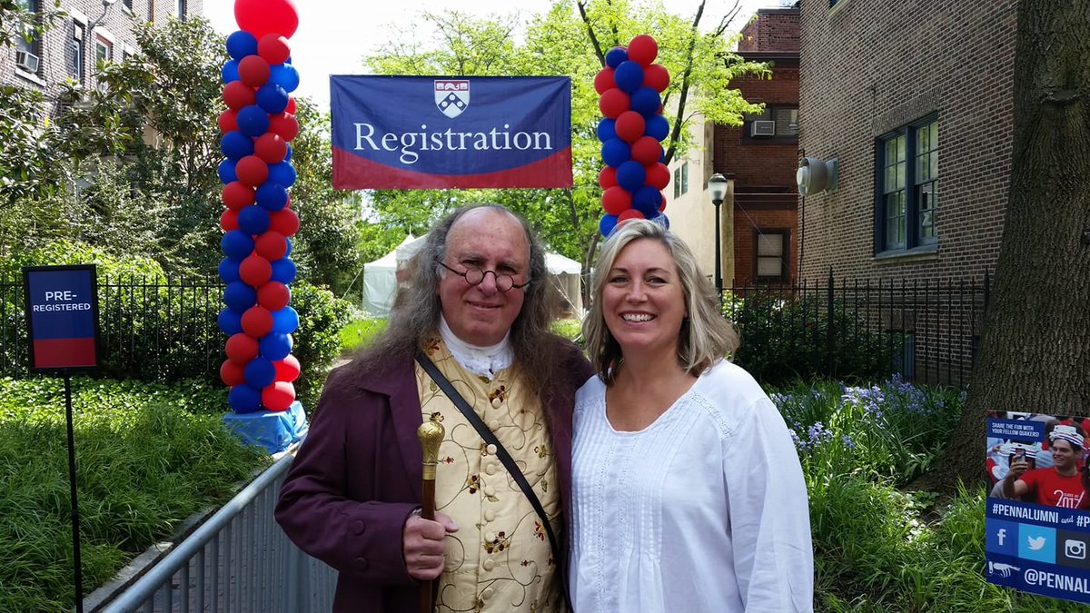 It has been revealed to me by my private investigator that Anika and Ben Franklin are still seeing each other on this #ValentinesDay! I bought her some roses anyway. #happyvalentinesday2024 💔