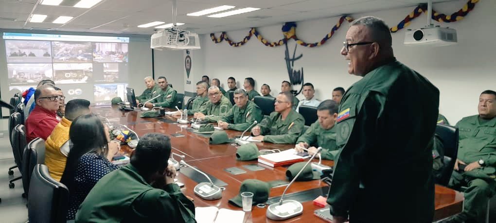 ZODIZULIAMB's tweet photo. #14FEB24. En el marco los  BRICOMILES para la Educación y BRICOMILES para la Salud, se realizó  Videoconferencia en la sede 911, presidida por la Vicepresidencia Ejecutiva de la República Bolivariana de Venezuela con la participación de la @ZODIZULIAMB https://t.co/wMSZK1Sy9M