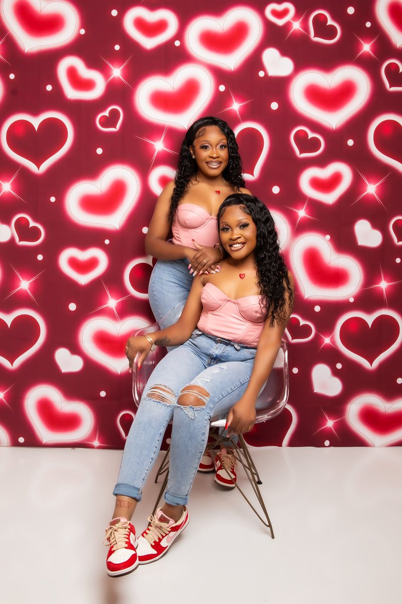 _aDoseOfSins's tweet photo. MY Twin, MY Best Friend, MY Heart 🤍 Happy Love Day 😘 @__KMonae_ https://t.co/wgmpyYPHUN