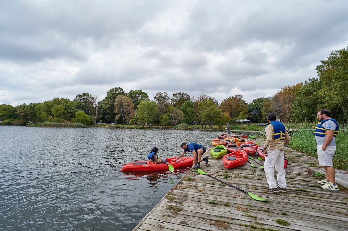 Love boating and want to share your passion? We have an opportunity for you! We’re looking for an exclusive partner to operate, staff, insure, and oversee all boating events at the FDR Park Boathouse. For more info, visit myphillypark.org/who-we-are/opp…. The deadline to apply is 2/29.