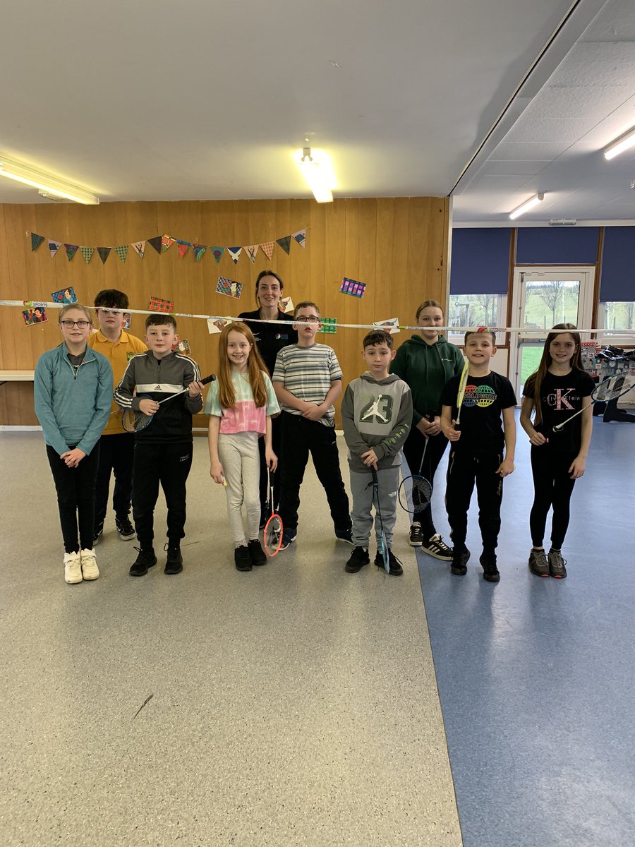 Class 2 enjoying badminton and working on resilience skills with Emma from <a href="/ActiveSA_SAC/">Active South Ayrshire</a>  🏸
