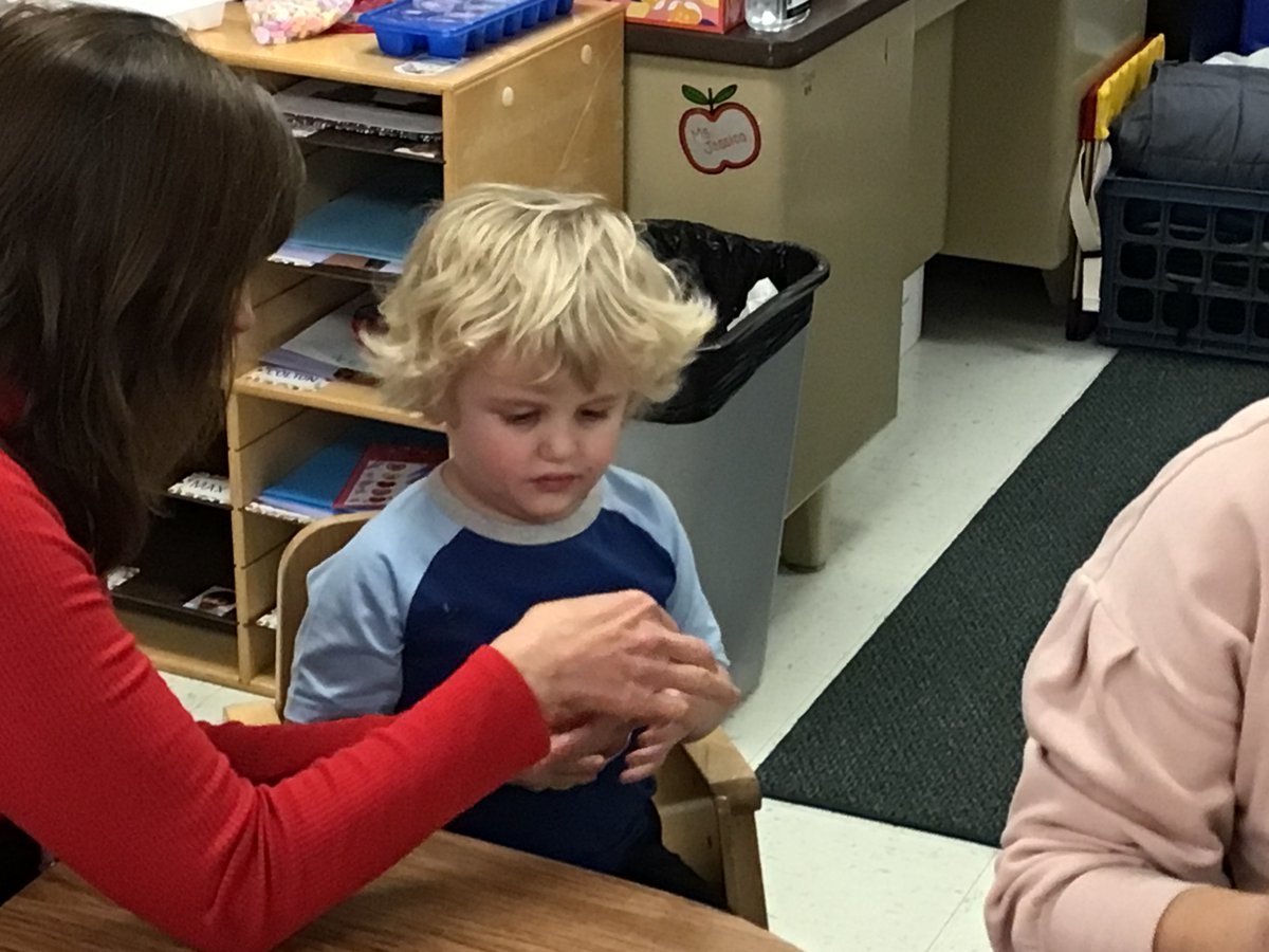 Happy Valentines Day from Mrs. Slowik’s friends. @PHSD23 @D23Eisenhower #Proud2BD23