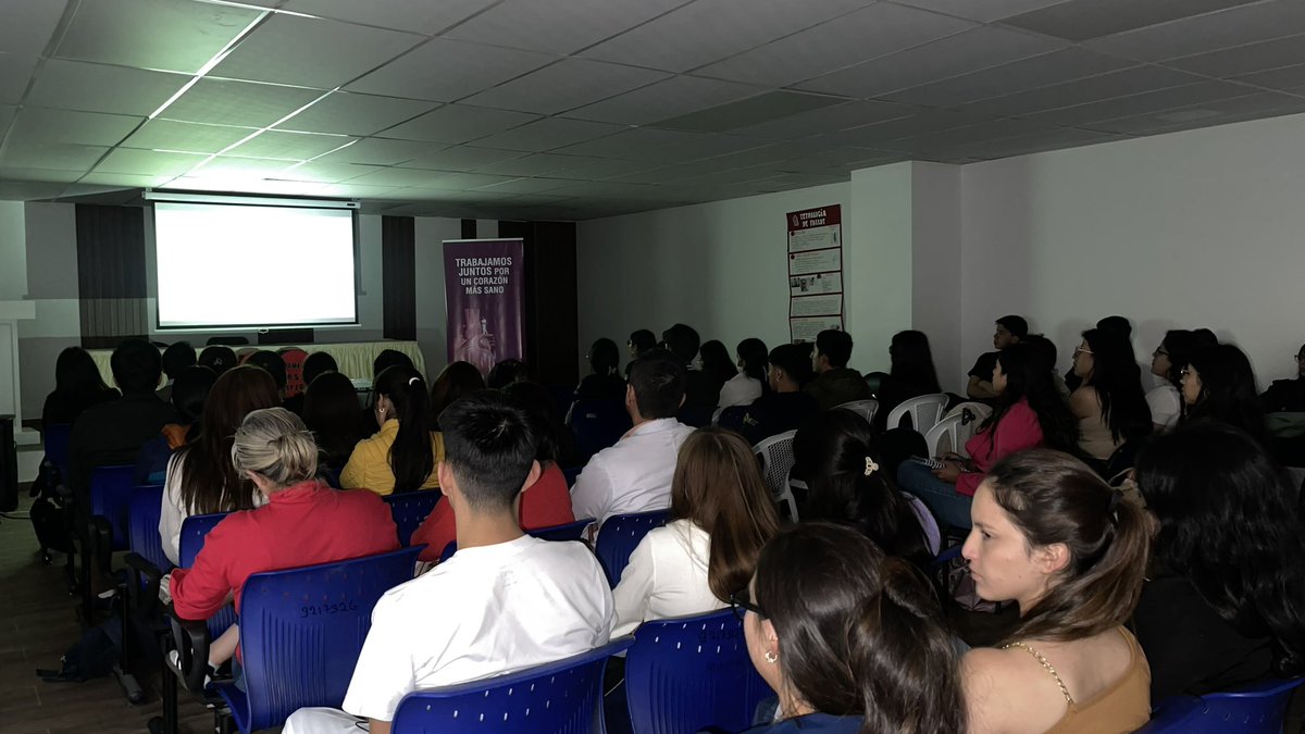 HIAyoraLoja's tweet photo. #ElNuevoEcuador | A esta hora y con la participación de especialistas en cardiopatía de la Ciudad de México se desarrolla en #Webinar desde el @HIAyoraLoja. El objetivo, ampliar conocimientos para la prevención y cuidado de pacientes con cardiopatías congénitas. https://t.co/oMsbXPZppm