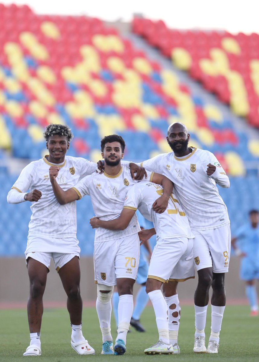 فخر الطايف 😜❤️
<a href="/Wej_club/">| نادي وجّ السعودي</a> 
#وج_القوس