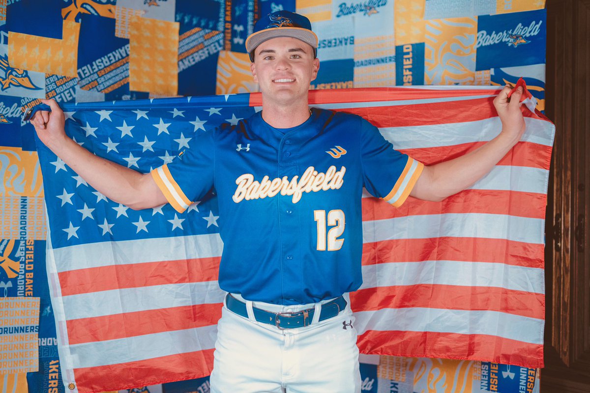 Julesfigs's tweet photo. Bringing it home to AZ this week!! 💙💛⚾️💪🏻
@CSUBAthletics @CSUB_Baseball @f1ggyrp
@tallywright1
#letsgorunners
#runnersgonnarule #meepmeep https://t.co/UFmLWpZSjA