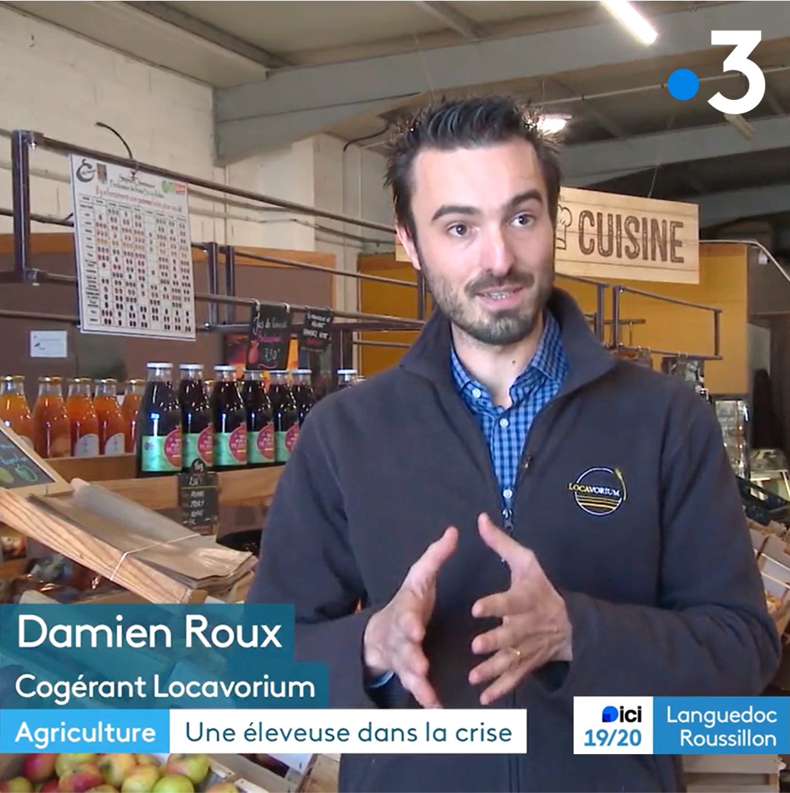 Les 👨‍🌾 Paysans façonnent les
⛰ Paysages, qui créent notre
🇨🇵 Pays.

Passage de <a href="/locavorium/">Locavorium</a> sur France 3 aux côtés d'une de nos éleveuse qui réussit grâce aux circuits-courts, à se sortir un salaire un peu plus décent.

#locavore #producteurslocaux #produitslocaux #agriculture