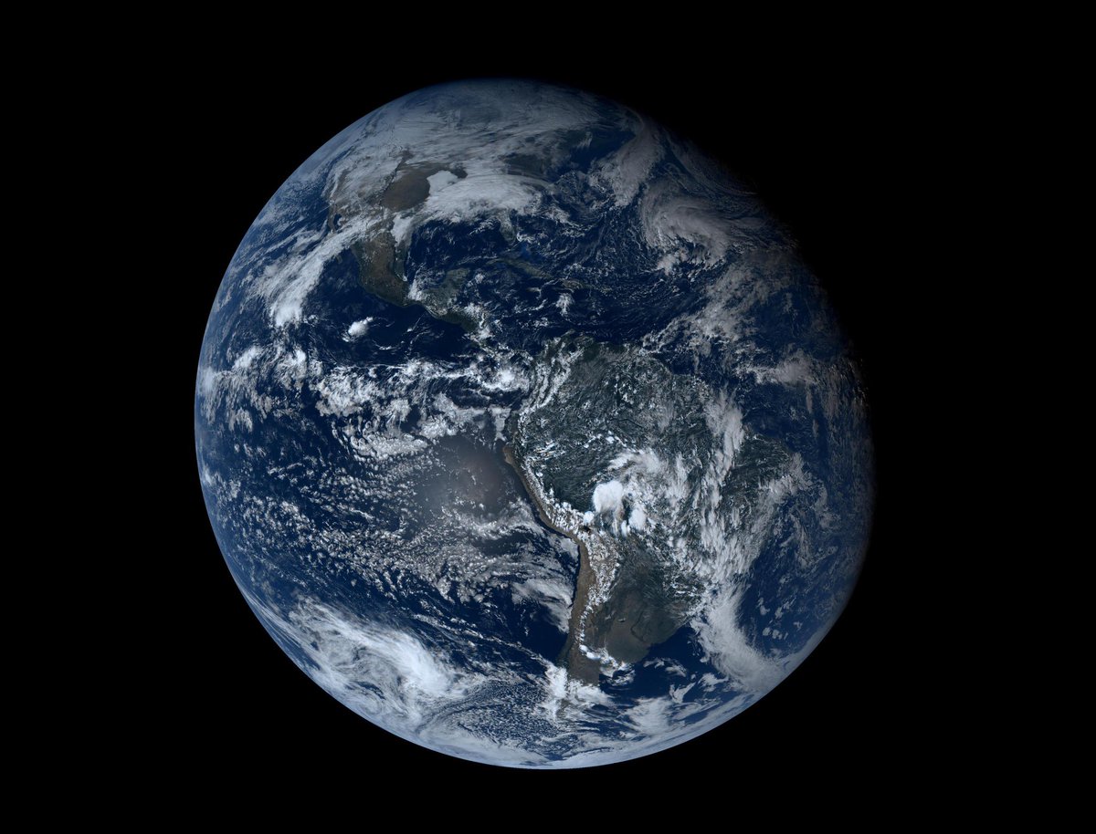 latestinspace's tweet photo. US intelligence finds that Russia is trying to put a nuclear weapon into space

(via @abcnews) https://t.co/ZWMAIW03Ny