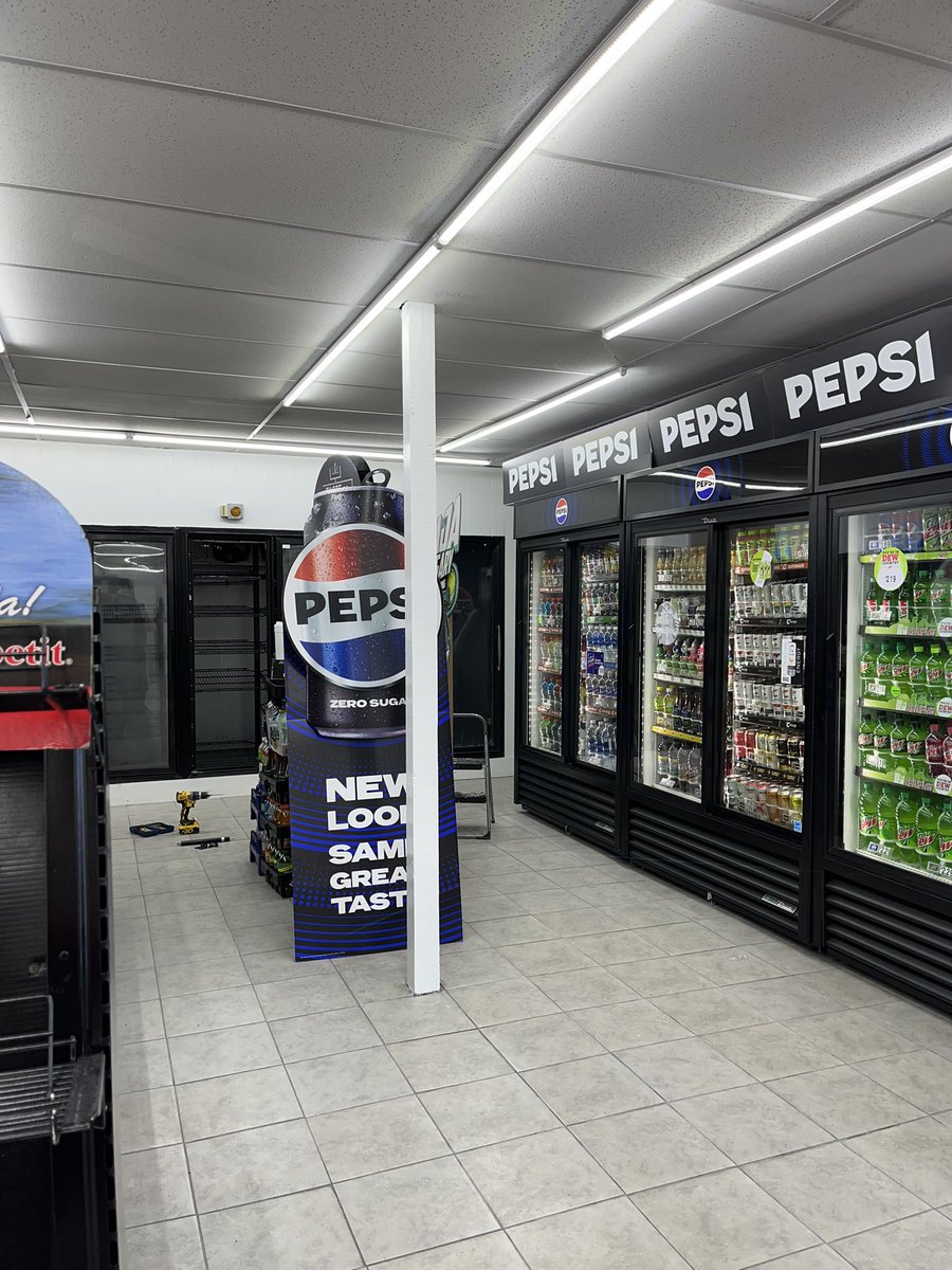 pjohnson178's tweet photo. Signed up North River Corner Market for the NewMaypayRetail,dual processing, 500 atlas loyalty cards, and 2 wireless bar code scanners. Total 6.5 deals. I’m at 9 deals so far for the month!! They are brand new and need a system asap. Go team ILM@EMSInsider https://t.co/uAzsx9XXPW