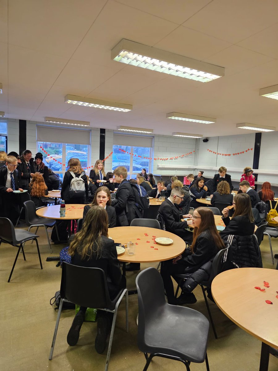 BCSchool1's tweet image. Second special breakfast in a row at BCS Breakfast. A valentines theme for today saw students enjoy a chocolate fountain with fruit and chocolate chip brioches! #ValentinesDay