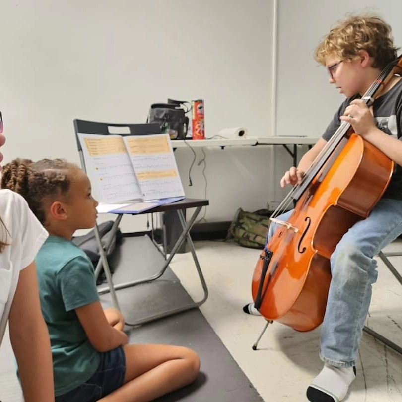 OSA_WomenonTop's tweet photo. Before and After-School Programs is filled with fun and learning! Here is a compilation of our kids: cello performances, coach playing viola, coloring, making jewelry and taking walks to see the sunrise! #osafamily #beforeschool #afterschool #music #jewelry #walks #sunrise https://t.co/cuOOjY9weL