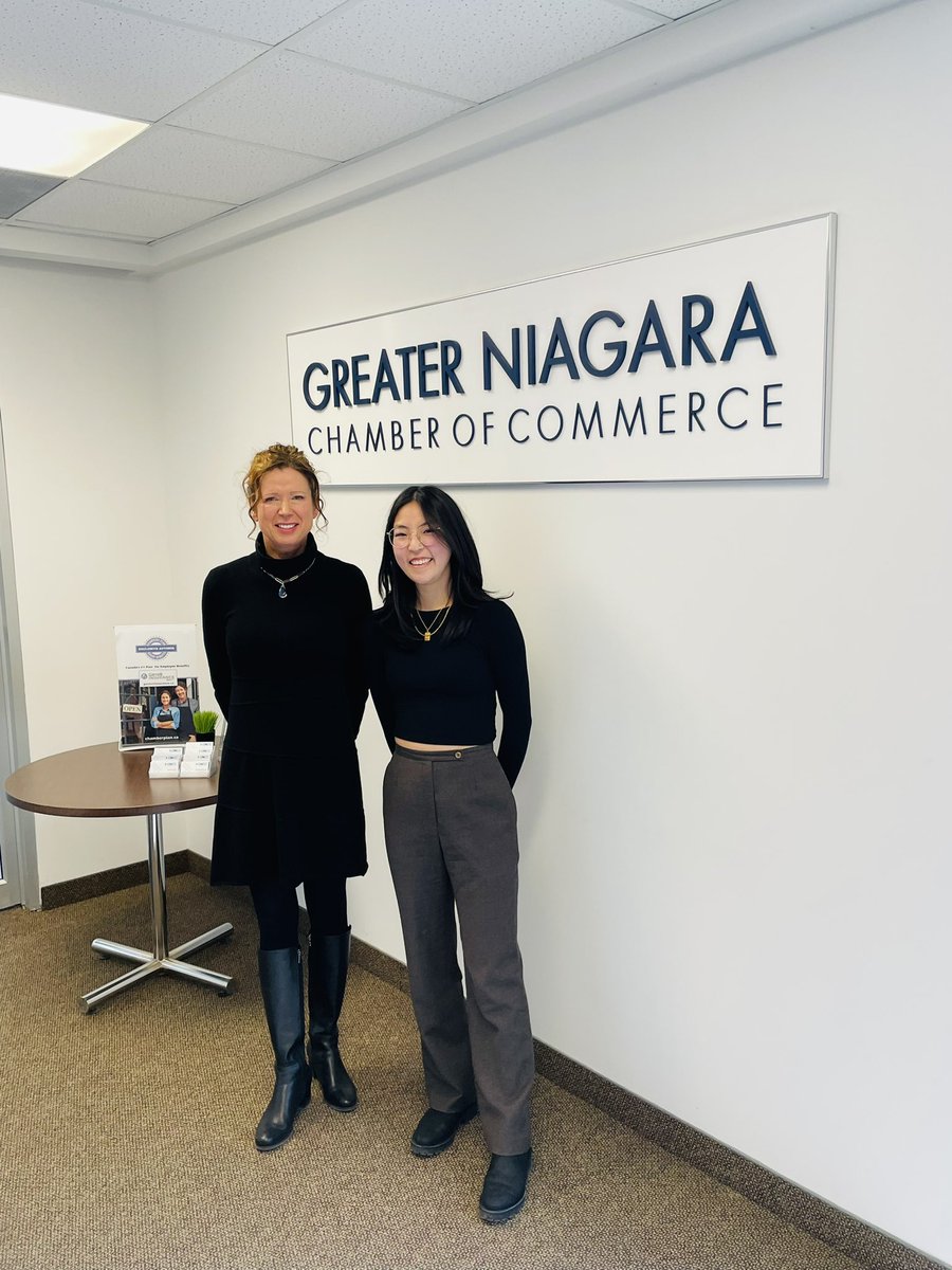 Our thanks to undergrad Daria Do and @nomadic_ebru with @BrockUniversity for sharing their findings as it relates to the experiences of female small business owners in downtown @St_Catharines. Daria‘s passion for downtown is igniting. @dt_stcatharines @norakalb @GNCC_WIN