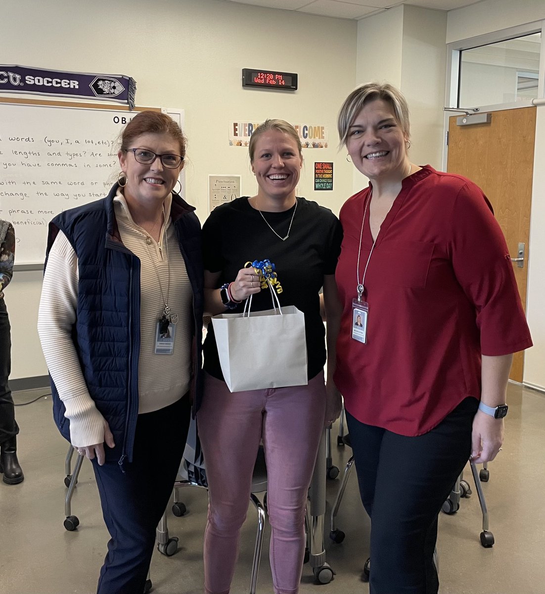 Congratulations to <a href="/HeightsFWISD/">Arlington Heights High School</a> Teacher of the Year Michelle Prokof!💐🎉
@MrsWeeksAHHS <a href="/EducatorStrom/">Mel Strom</a> <a href="/anahiev/">Anahí Esparza Vallín</a> <a href="/MASerrano20/">Miguel Angel Serrano, Ph.D.</a> <a href="/Melissa1Kelly/">Melissa Kelly</a> <a href="/amramsey13/">Angelica Ramsey, Ed.D.</a>
<a href="/FortWorthISD/">Fort Worth Independent School District</a>